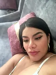 Issane_Peru webcam model stream image