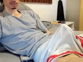 moderdelier webcam model stream image