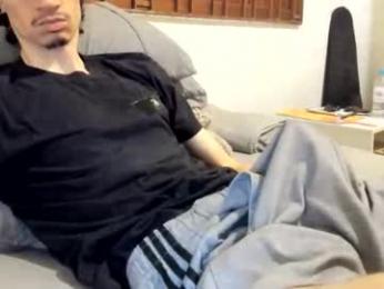 moderdelier webcam model stream image