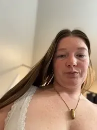 PussiesnCream_ webcam model stream image