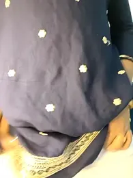 SSiya- webcam stripchat model stream image