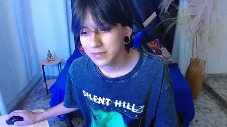 nikoo_18 webcam model stream image