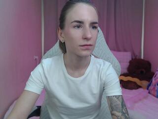 Dream Leila webcam model stream image