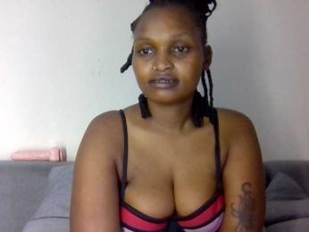 Prettysmilesss webcam model stream image