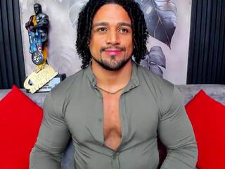 Mike Esteves webcam model stream image