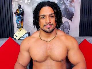 Mike Esteves webcam model stream image