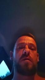 slavepp3 webcam model stream image