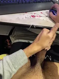 BrownBoyStrokin webcam model stream image