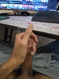 BrownBoyStrokin webcam model stream image