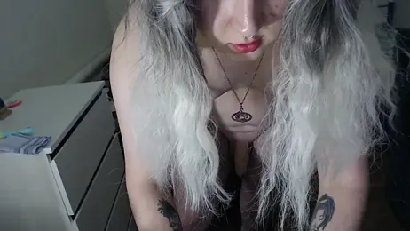 EvaMiron webcam model stream image