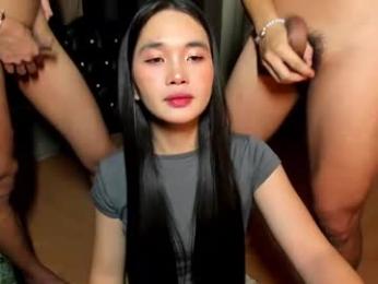 dominant_thea webcam model stream image