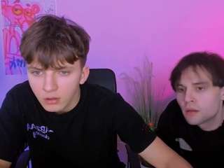 travis-wolf webcam camsoda model stream image