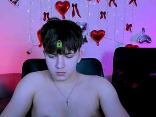 travis-wolf webcam model stream image