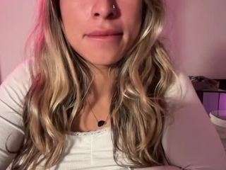 sweetxariel webcam model stream image