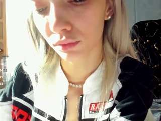 sassyt33n webcam camsoda model stream image