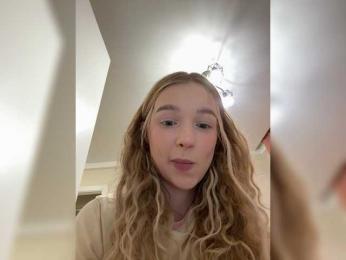 MimiMila webcam bongacams model stream image