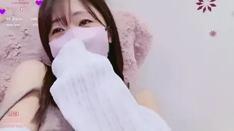 meg_0901 webcam model stream image