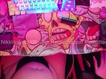 nikkinotnicki00 webcam model stream image