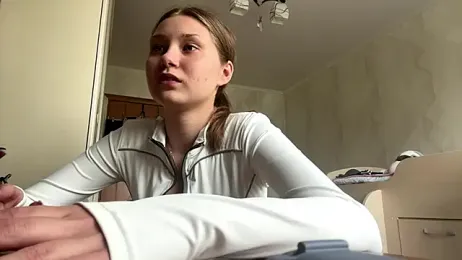 UncaringArtery webcam model stream image