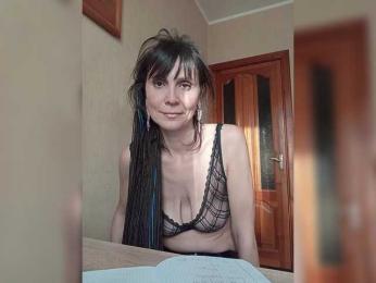 Hellenalonenochka webcam model stream image