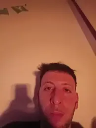 VincentZe99 webcam model stream image
