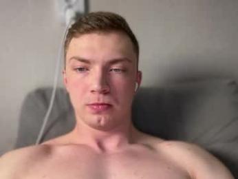 eva_iron webcam model stream image