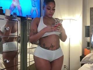 sweetstufff webcam model stream image