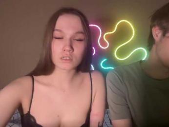 titsDestroy2008 webcam model stream image