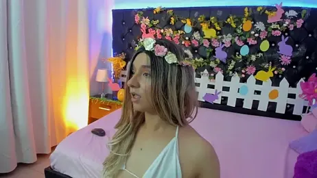 BellaRoge webcam model stream image