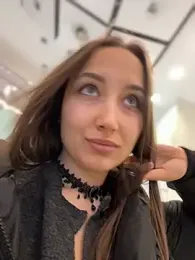 ICrazyOneIRL webcam model stream image