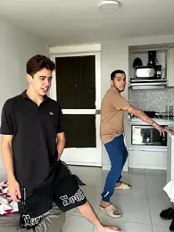 Miguel_bigcock webcam stripchat model stream image