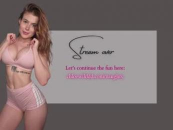 chloewildd webcam chaturbate model stream image