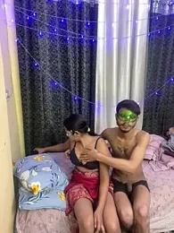 Bolddcpl webcam model stream image