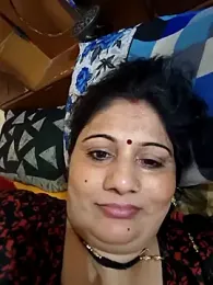 Rakhi99x webcam model stream image