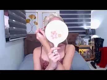 JuicyCockThea webcam stripchat model stream image