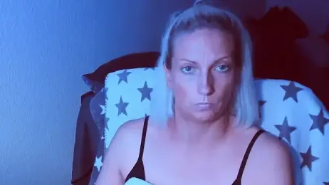 SexyJulia21 webcam model stream image