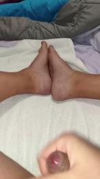 manumad33 webcam cam4 model stream image