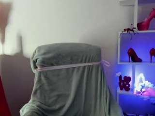 mollymoon40 webcam model stream image