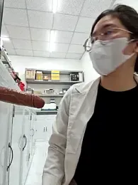 HinaLovely webcam model stream image