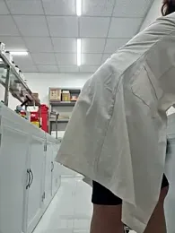 HinaLovely webcam model stream image