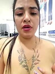 MAYE__13 webcam model stream image