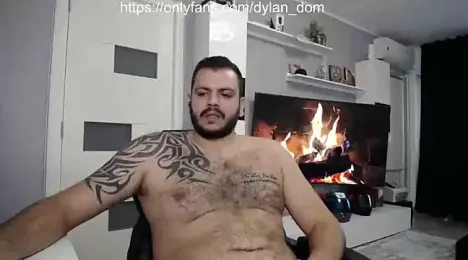dyllan_dom_ webcam model stream image
