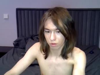 krisfemboy webcam model stream image