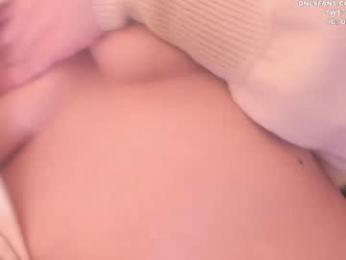 clara_chan webcam model stream image