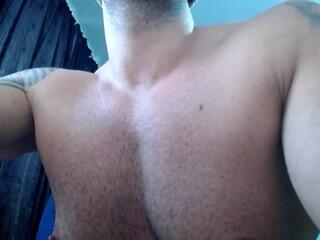 Morttek webcam model stream image