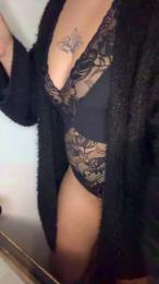 Violetta2022 webcam model stream image