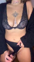 Violetta2022 webcam cam4 model stream image