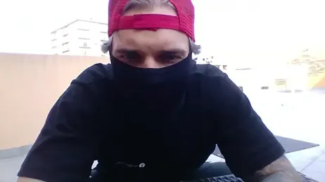 MaskedTrainer_official webcam model stream image