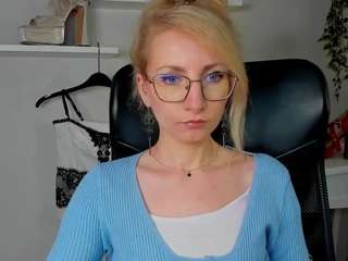 cinderellamoon webcam model stream image