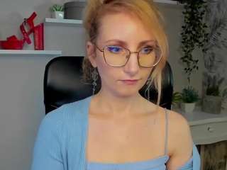 cinderellamoon webcam model stream image